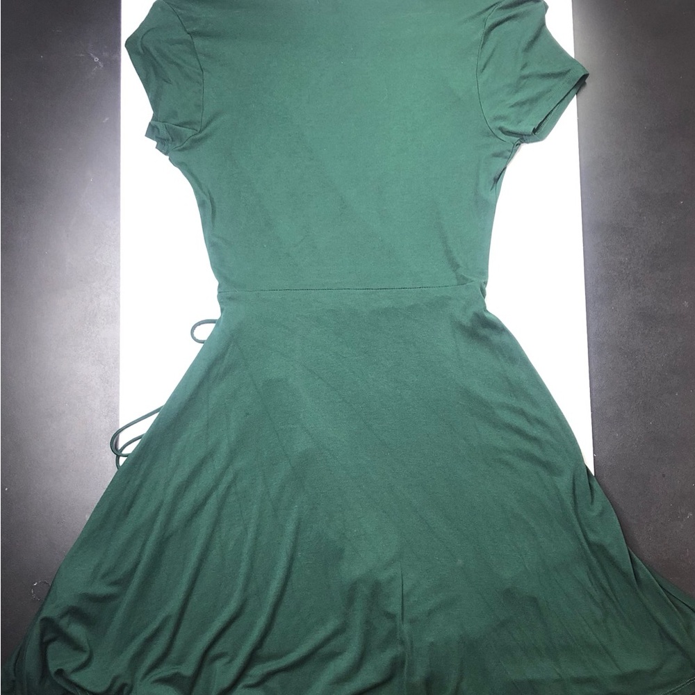 Forever 21 Dark Green Wrap-Style Large Mini Dress - Picture 11 of 11